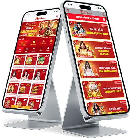 Sân bóng rổ với các cầu thủ đang thi đấu và logo cubet nổ hũ